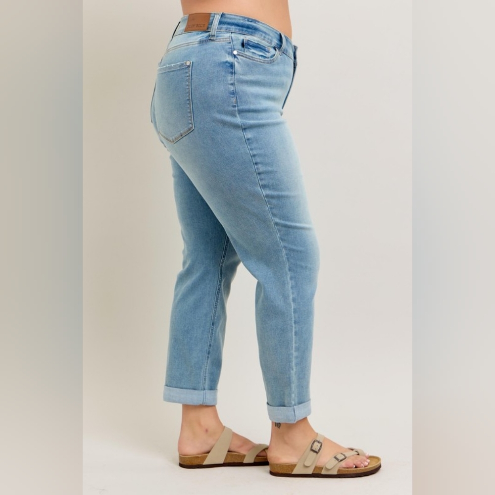 Judy Blue MR Medium Wash V Front Cuffed Boyfriend Jeans Cool Tech Various NEW - Picture 9 of 16